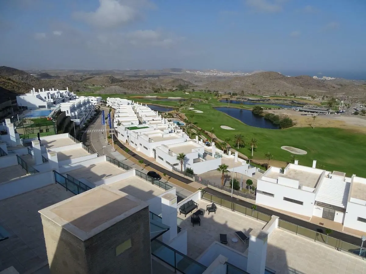 הקונטקטים של Penthouse Sur Le Golf D\'Aguilon 4213